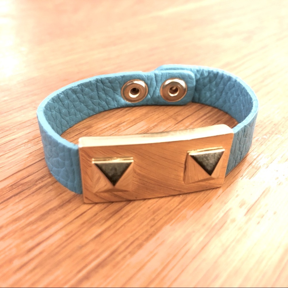 King Star leather turquoise blue color with gold tone embellishments bracelet